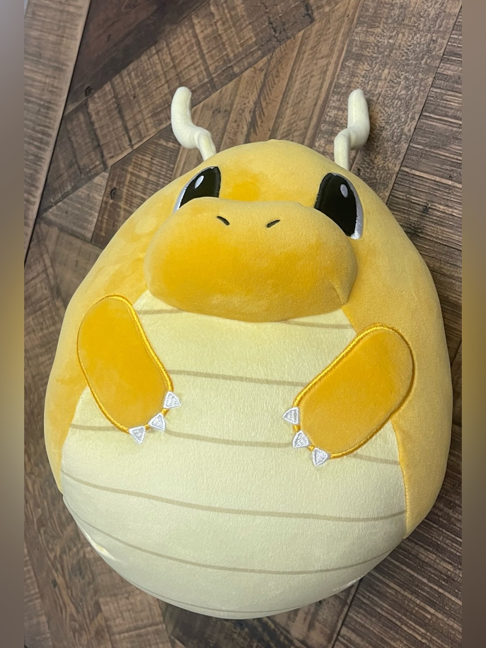 Squishmallows Pokemon Dragonite plush